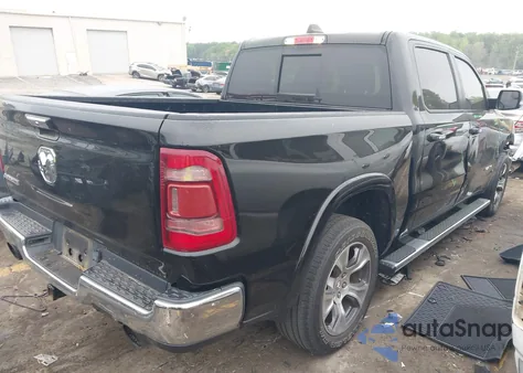 2022 Ram 1500 Laramie 4X2 5'7 Box из США, поврежденный, VIN 1C6RREJM9NN260782